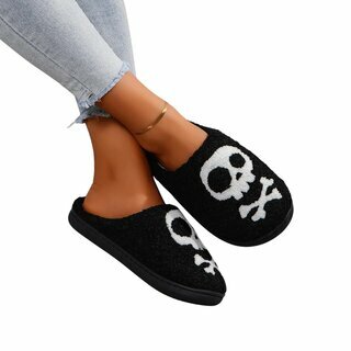 Hausschuhe - Skull & Bones 37/38