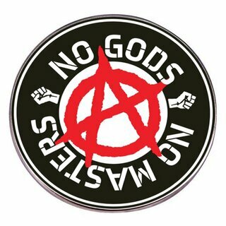 Metallpin No gods no masters
