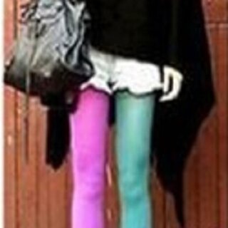 Strumpfhose - 2 Beine 2 Farben schwarz/grn